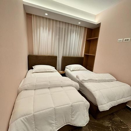 Agate City Center Apartment Тирана Экстерьер фото